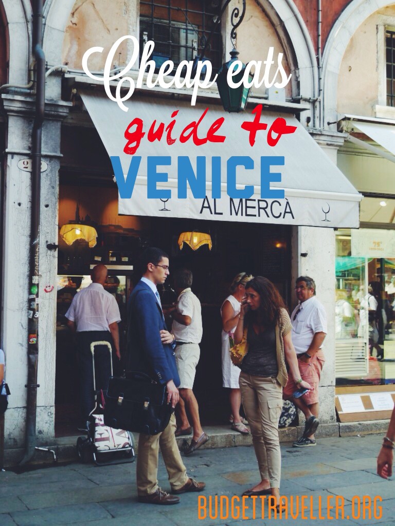 a guide to all the best cicchetti bars- the most budget friendly restuarants in Venice 