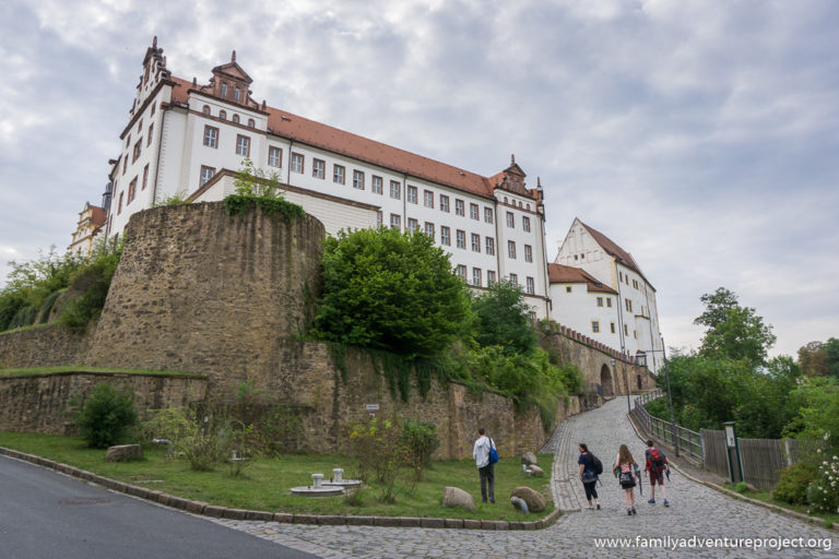 The walk up to Colditz Castle Youth Hostel